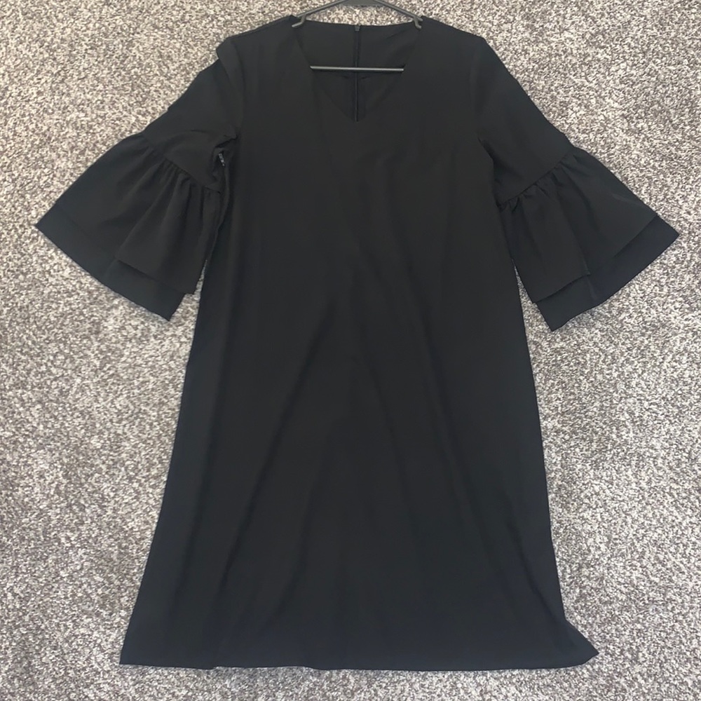 NWOT Black V Neck Bell Sleeve Dress